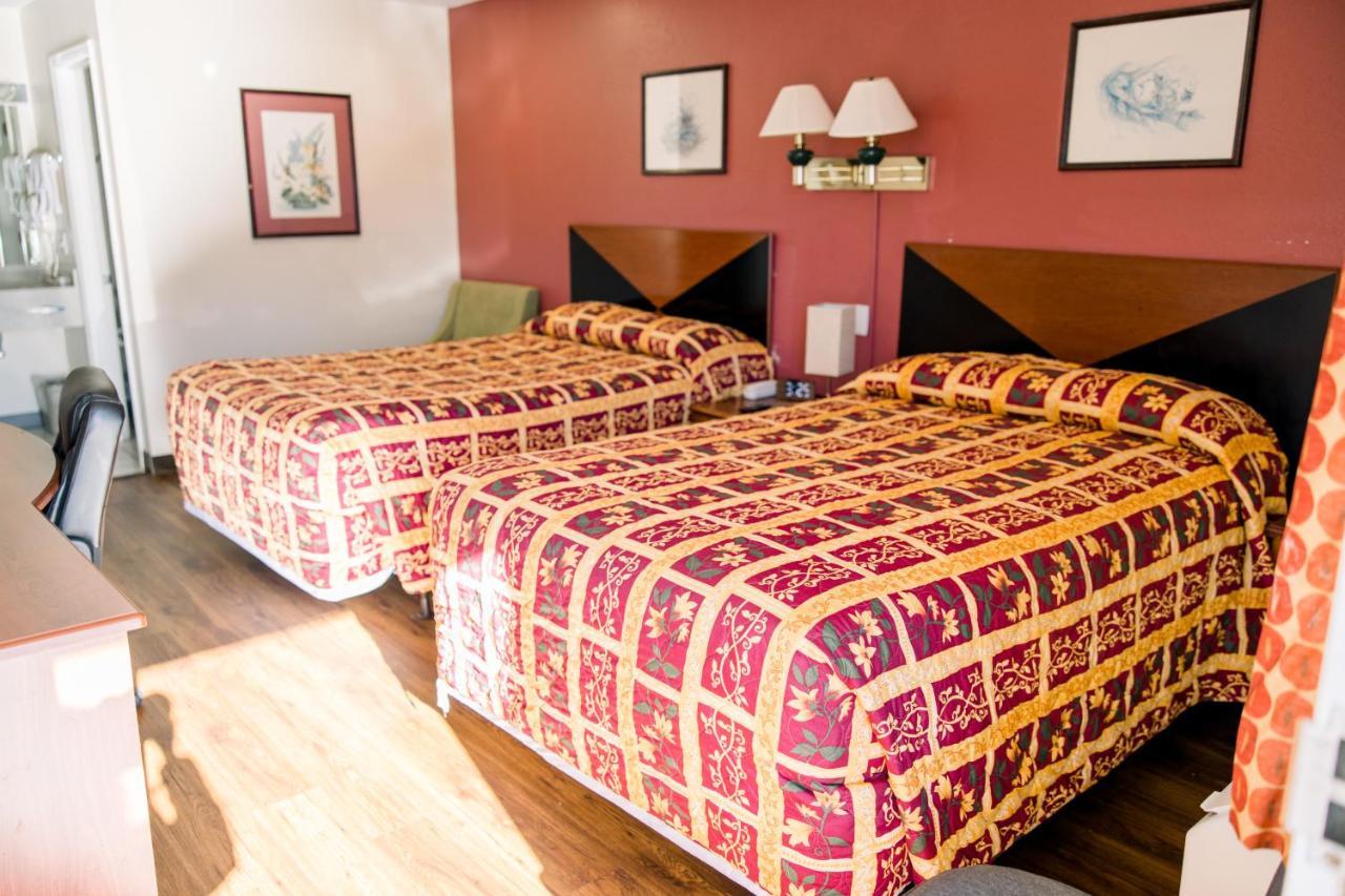 Motel Exclusive Quarters Cleveland Esterno foto